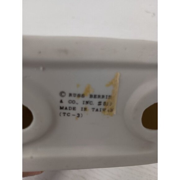 Vintage 1979 Russ Berrie Skunk With Daisies Figurine Ceramic Retro Kitsch #818 - Picture 10 of 11